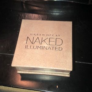 Urban Decay Naked Illuminated